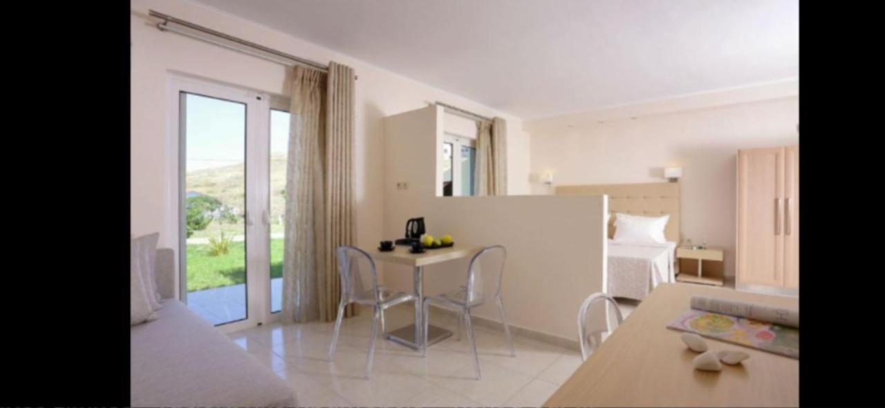 Ammos Suites Platy Exterior photo