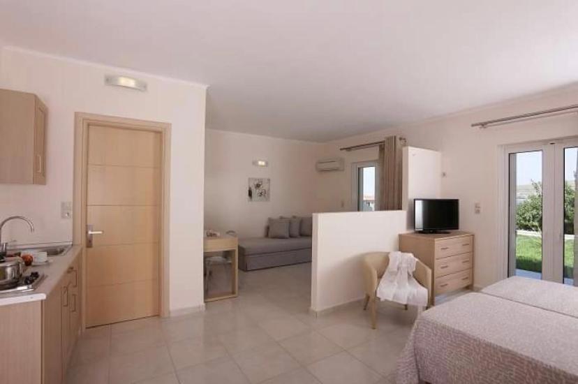 Ammos Suites Platy Exterior photo